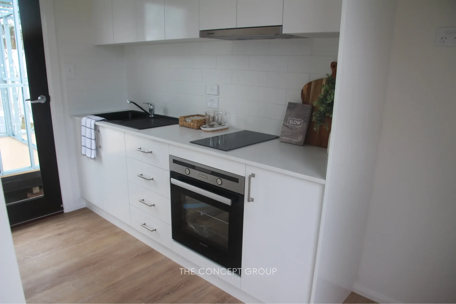 Custom Finished 9 x 3.4m Executive Modular Home - Image 4